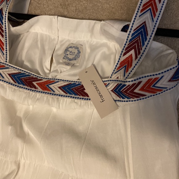 White and Embroidered Dress - Picture 6 of 6